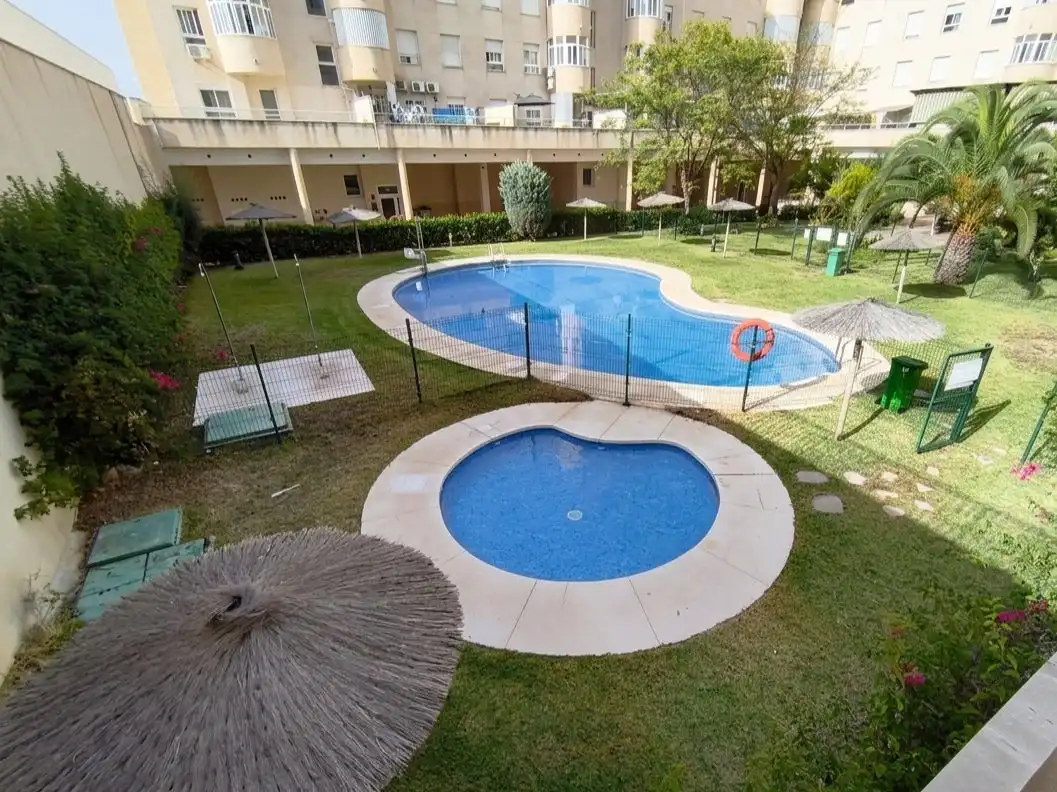 Swimming pool of Flat for sale in Málaga Capital  with Air Conditioner, Terrace and Swimming Pool