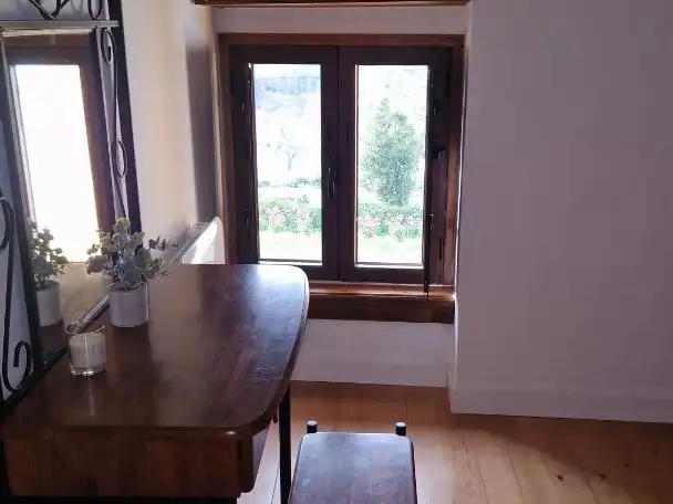 Einfamilien-Reihenhaus zum Verkauf in Lugar Lozana, 24, Piloña Esszimmer von Einfamilien-Reihenhaus zum Verkauf in Piloña mit Terrasse