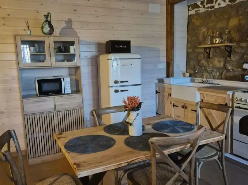 Einfamilien-Reihenhaus zum Verkauf in Lugar Lozana, 24, Piloña Küche von Einfamilien-Reihenhaus zum Verkauf in Piloña mit Terrasse
