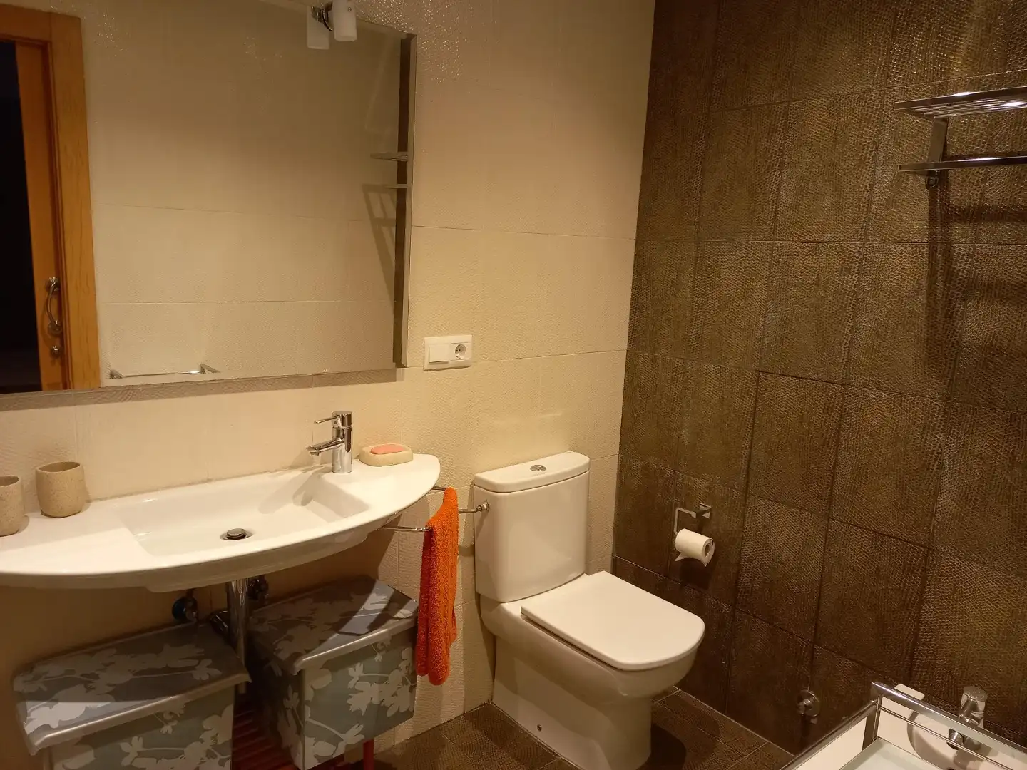 Baño de Loft de alquiler en Carbajosa de la Sagrada con Calefacción, Amueblado y Parking comunitario