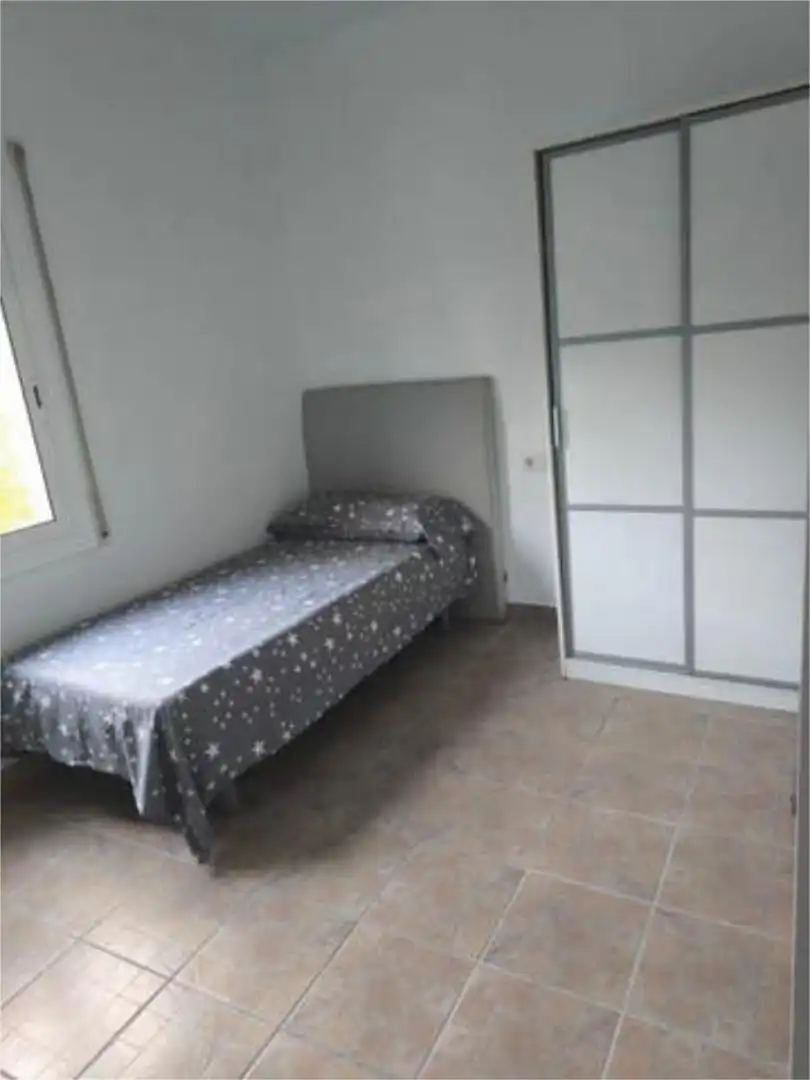 Schlafzimmer von Wohnung zur untervermieten in Canovelles