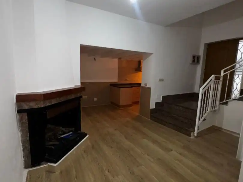 Casa adosada en venta en Somontín con Parquet, Terraza y Trastero