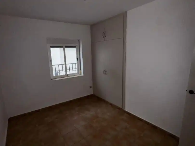 Habitación de Casa adosada en venta en Somontín con Parquet, Terraza y Trastero