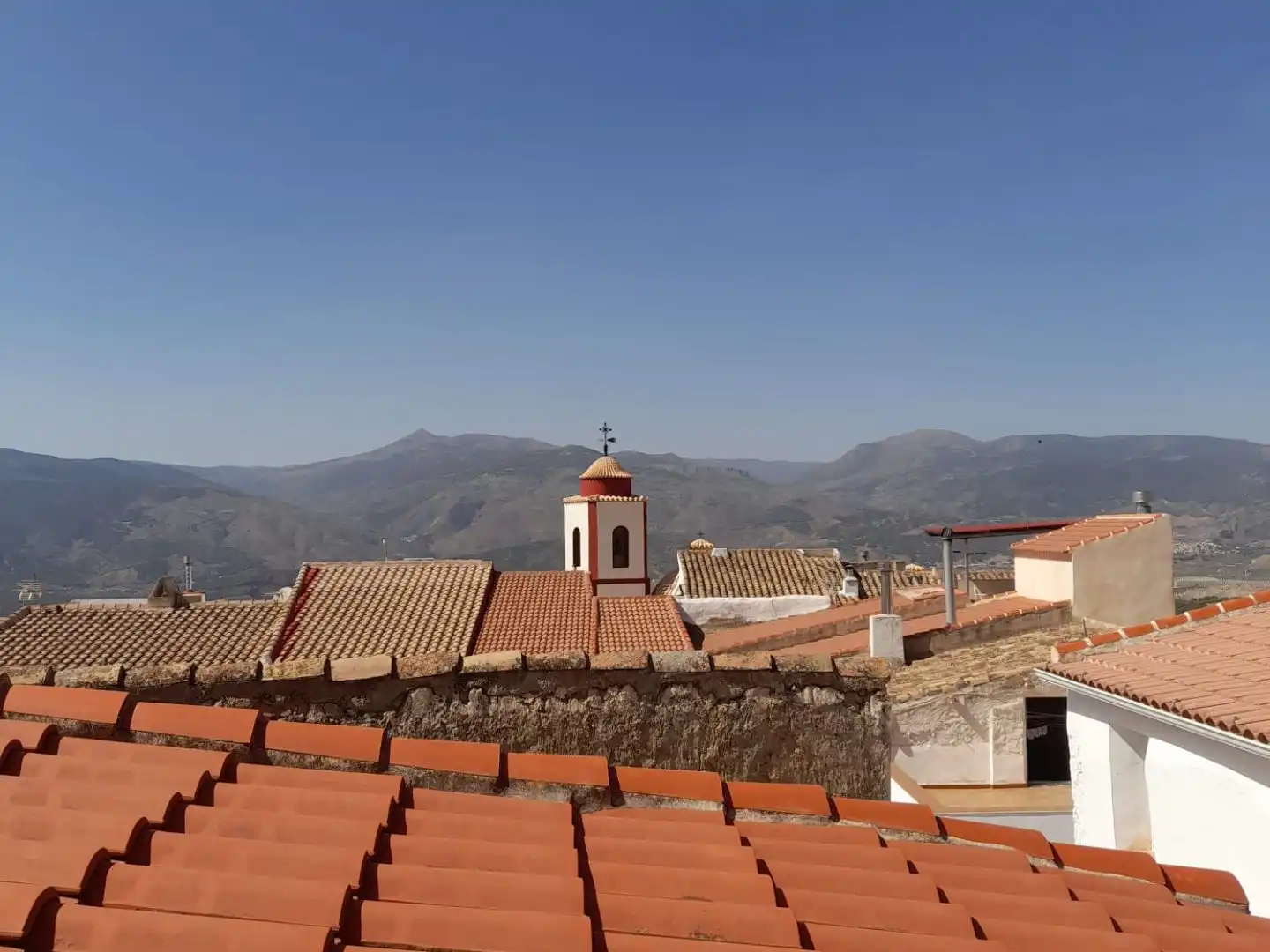 Vista exterior de Casa adosada en venta en Somontín con Parquet, Terraza y Trastero