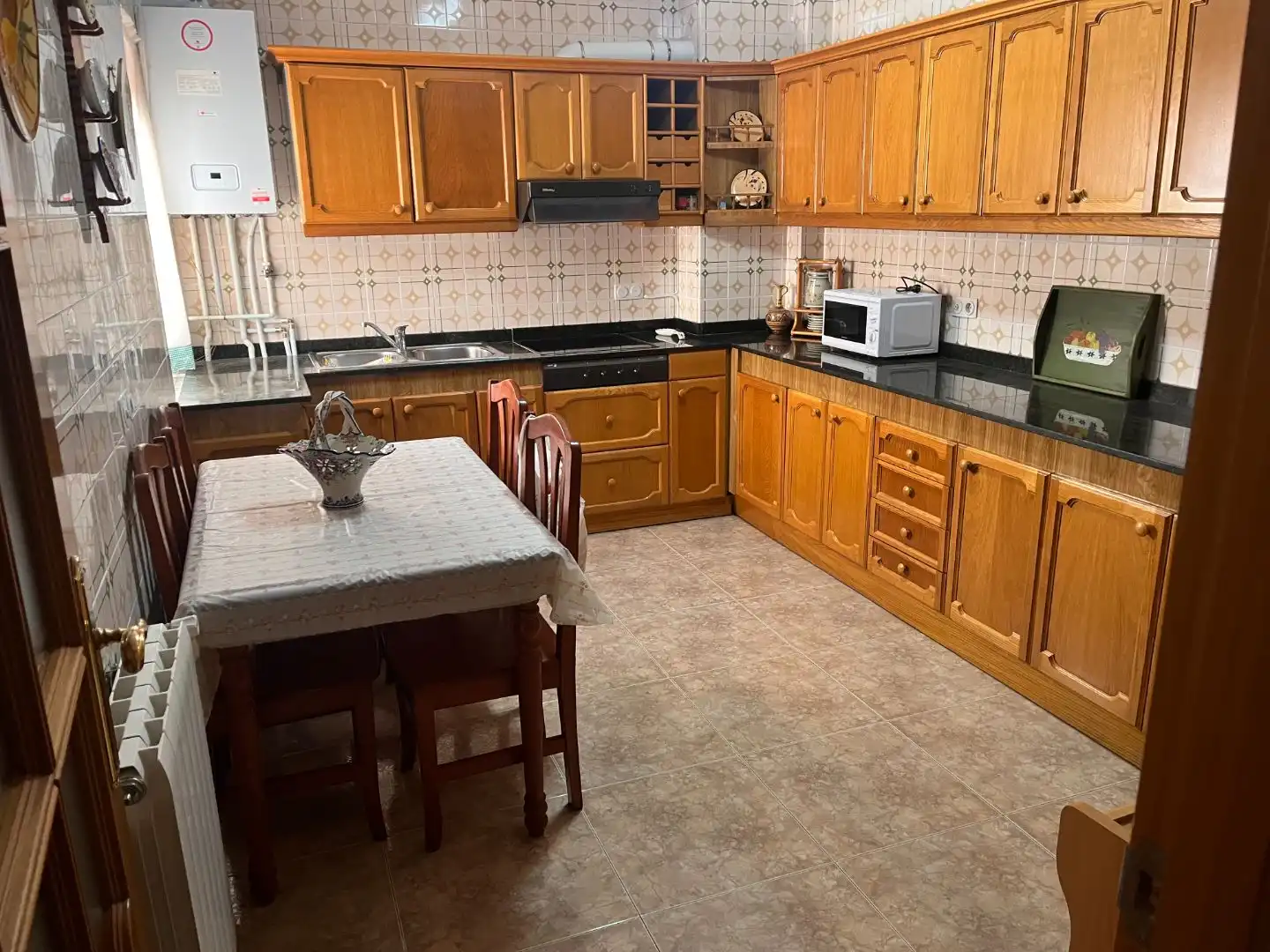 Cocina de Piso de alquiler en  Albacete Capital con Aire acondicionado y Balcón