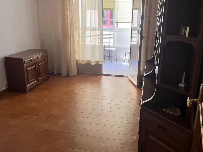 Sala de estar de Piso de alquiler en  Albacete Capital con Aire acondicionado y Balcón