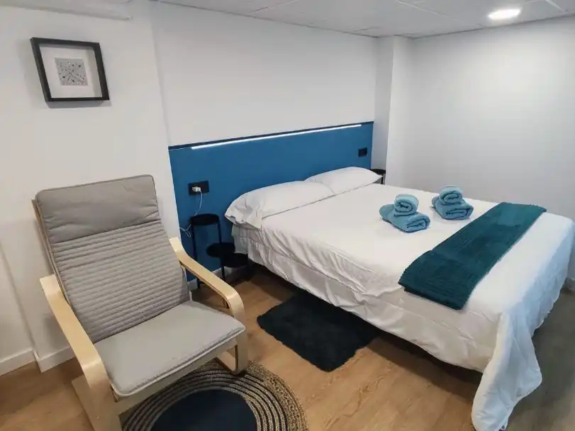 Wohnungen zur Miete in Calle Río Alcarrache, 4, La Princesa Schlafzimmer von Wohnungen zur Miete in Málaga mit Klimaanlage, Heizung und Parkett