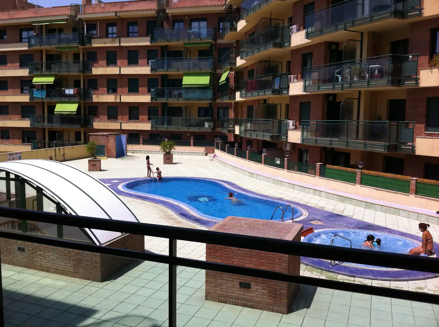 Pis de lloguer a Plaça Mestres del Temple, 5, Puerto Piscina de Pis de lloguer en Benicarló amb Aire condicionat, Terrassa i Piscina