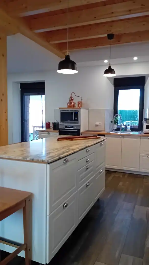 Houses for sale in Calle el Barrero, 1, Villamanín Kitchen of Houses for sale in Villamanín with Heating, Private garden and Terrace