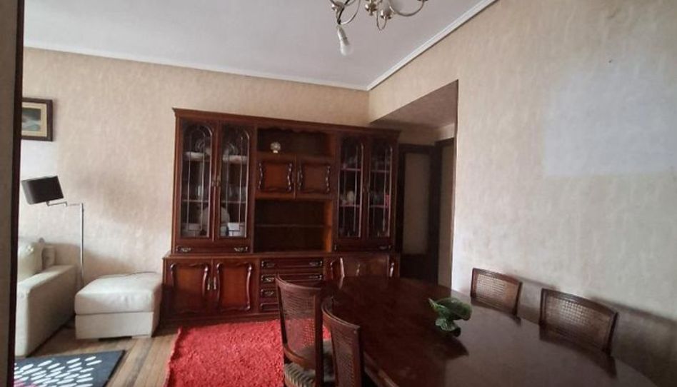 Piso en venta en Celestino María del Arenal Plaza, 10, Ibarrekolanda, Bilbao - imagen 1 Foto 1 de Piso en venta en Celestino María del Arenal Plaza, 10, Ibarrekolanda, Bilbao