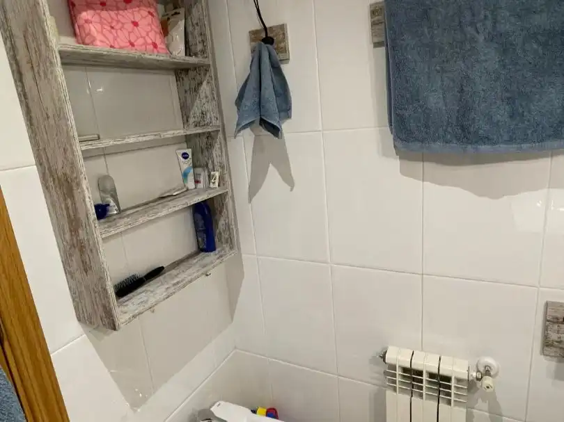 Pis de lloguer a Calle Iglesia, 24, Centro Bany de Pis de lloguer en Villaviciosa de Odón amb Calefacció, Terrassa i Piscina