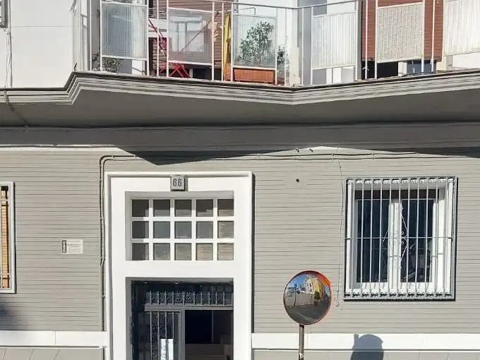 Exterior view of Flat for sale in  Granada Capital  with Air Conditioner and Balcony