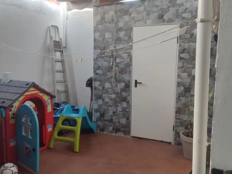Casa adosada en venda a Calle Mármol, 8, Coria del Río Casa adosada en venda en Coria del Río amb Aire condicionat