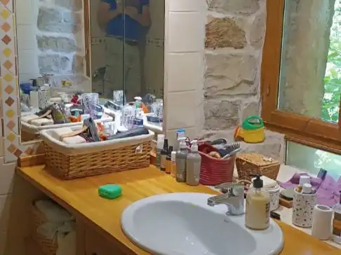 Pis en venda a Barrio Rascón, 12, Ampuero Bany de Pis en venda en Ampuero amb Jardí privat, Parquet i Terrassa