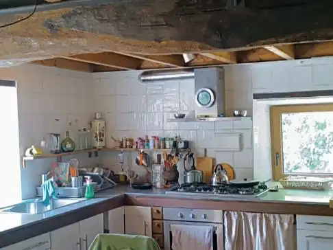 Pis en venda a Barrio Rascón, 12, Ampuero Cuina de Pis en venda en Ampuero amb Jardí privat, Parquet i Terrassa