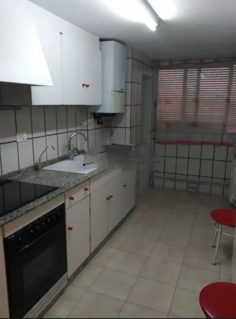 Flat for rent in Carrer de Petrés, 7, Doctor Palos - Alto Palancia Flat for rent in Carrer de Petrés, 7, Doctor Palos - Alto Palancia