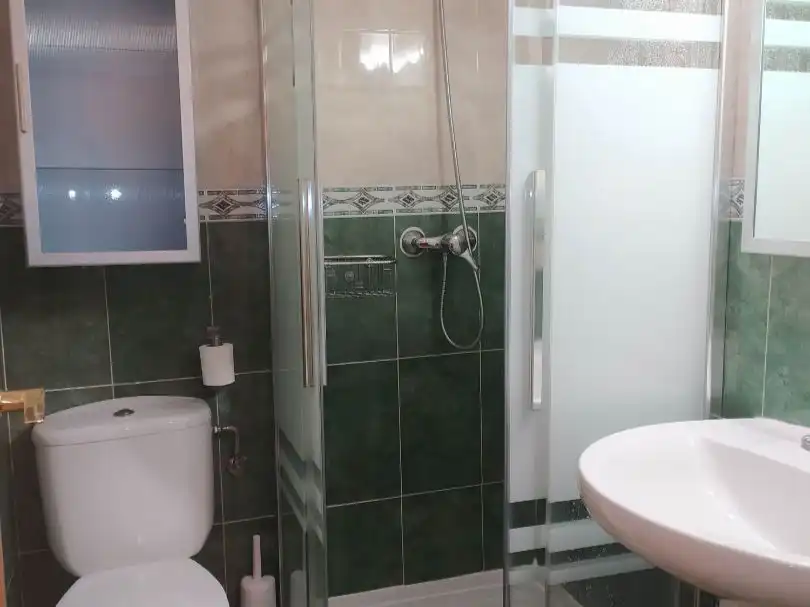 Baño de Piso de alquiler en Suances con Terraza
