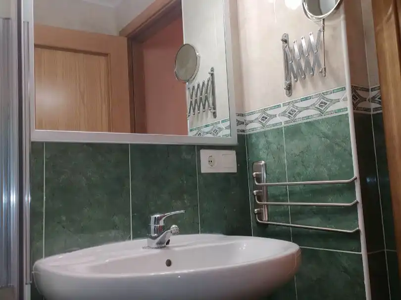Baño de Piso de alquiler en Suances con Terraza