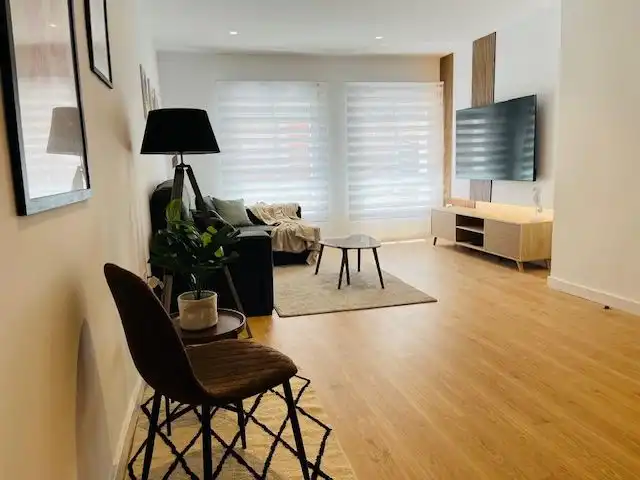 Sala d'estar de Pis de lloguer en Elda amb Aire condicionat