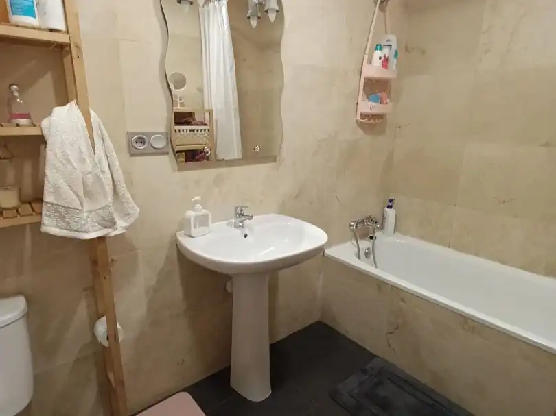 Apartamento de alquiler en Avenida Roces, 950, Nuevos Roces Apartamento de alquiler en Avenida Roces, 950, Nuevos Roces