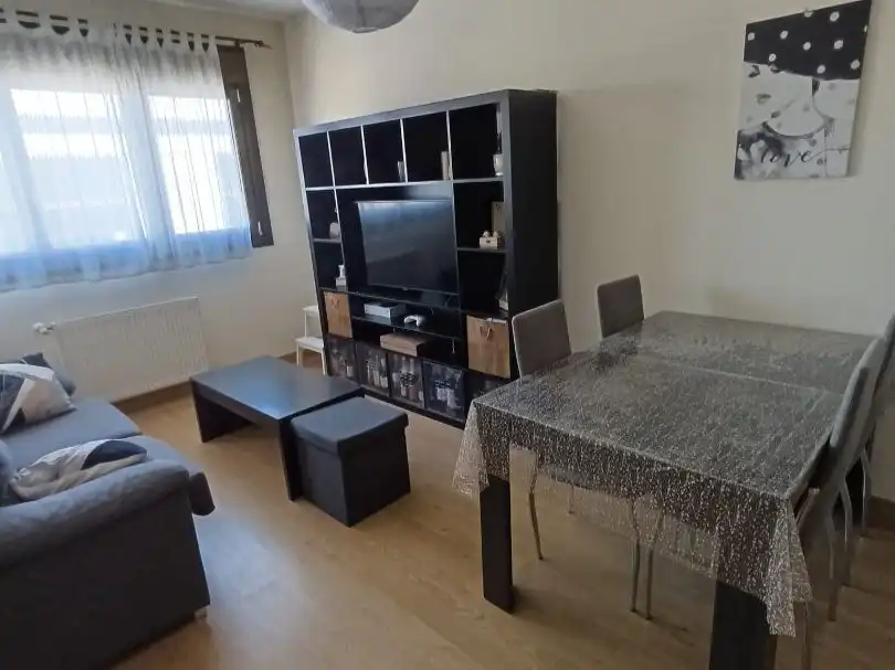 Apartamento de alquiler en Avenida Roces, 950, Nuevos Roces Apartamento de alquiler en Avenida Roces, 950, Nuevos Roces