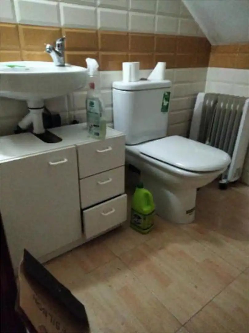 Baño de Piso de alquiler en Ubrique