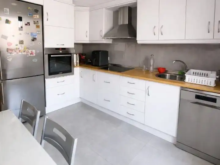 Flat for sale in Carrer la Manxa, 38, Petrer Kitchen of Flat for sale in Petrer with Air Conditioner and Balcony