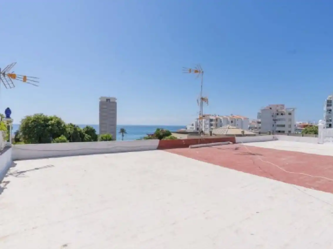 Casa adosada en venta en Calle Cristóbal Colón, 23, Puerto de Estepona Casa adosada en venta en Calle Cristóbal Colón, 23, Puerto de Estepona