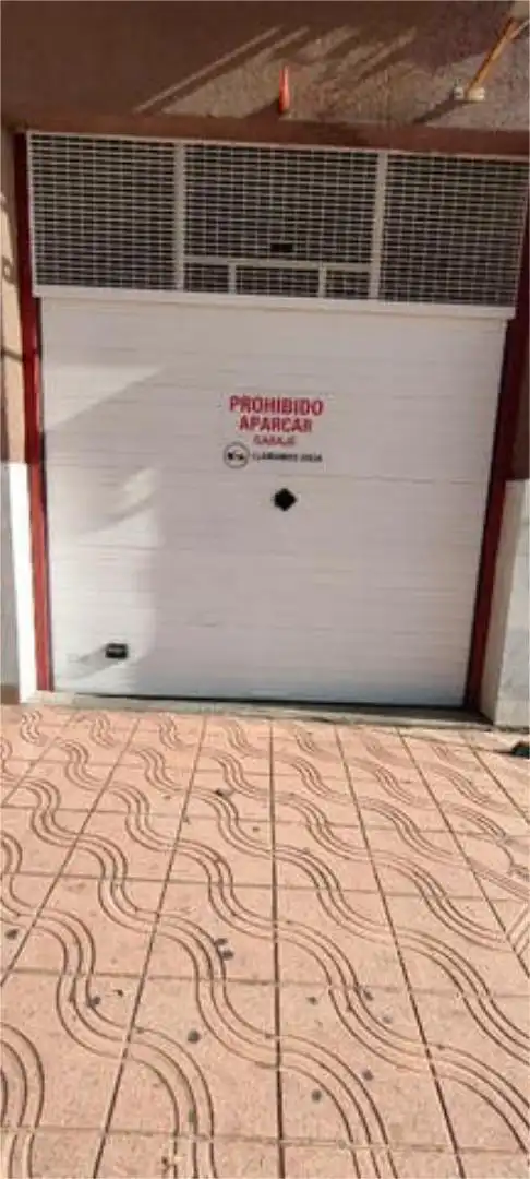 Vista exterior de Garaje de alquiler en Agüimes