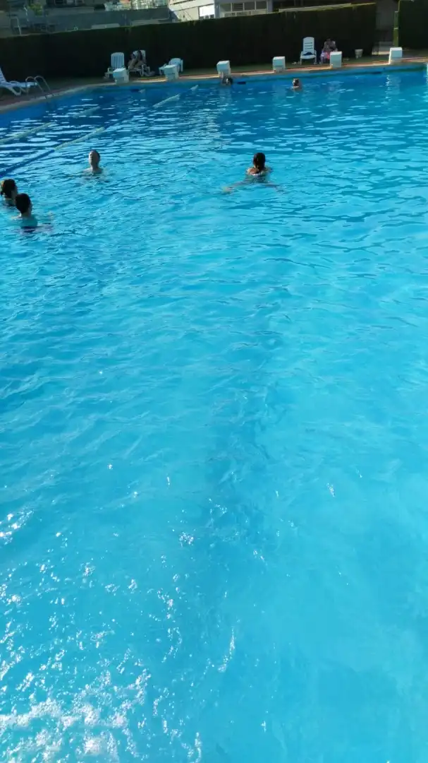 Wohnung zum Verkauf in Urbanización Pinomar, 133, El Moncayo - El Pòrtic Schwimmbecken von Wohnung zum Verkauf in Guardamar del Segura mit Klimaanlage und Schwimmbad