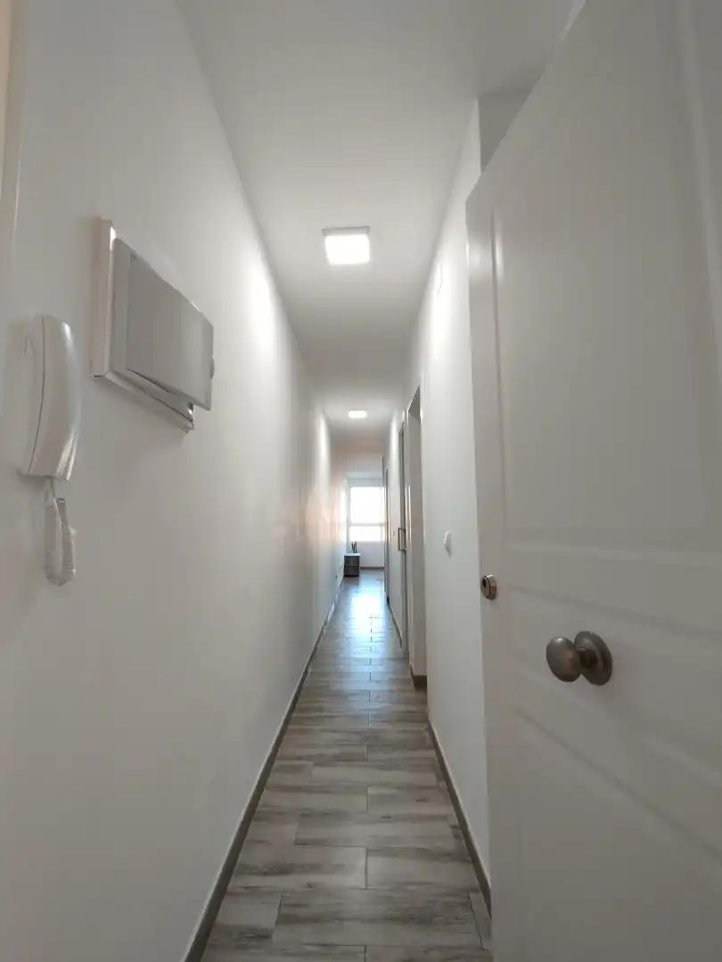 Wohnung zum Verkauf in Urbanización Pinomar, 133, El Moncayo - El Pòrtic Wohnung zum Verkauf in Guardamar del Segura mit Klimaanlage und Schwimmbad