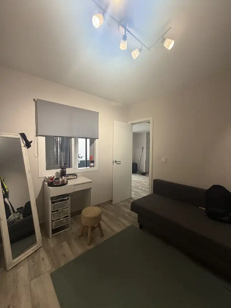 Ground floor for sale in Calle Almanzor, 14, Este - Alcosa- Torreblanca Bedroom of Ground floor for sale in Sevilla Capital with Air Conditioner and Terrace