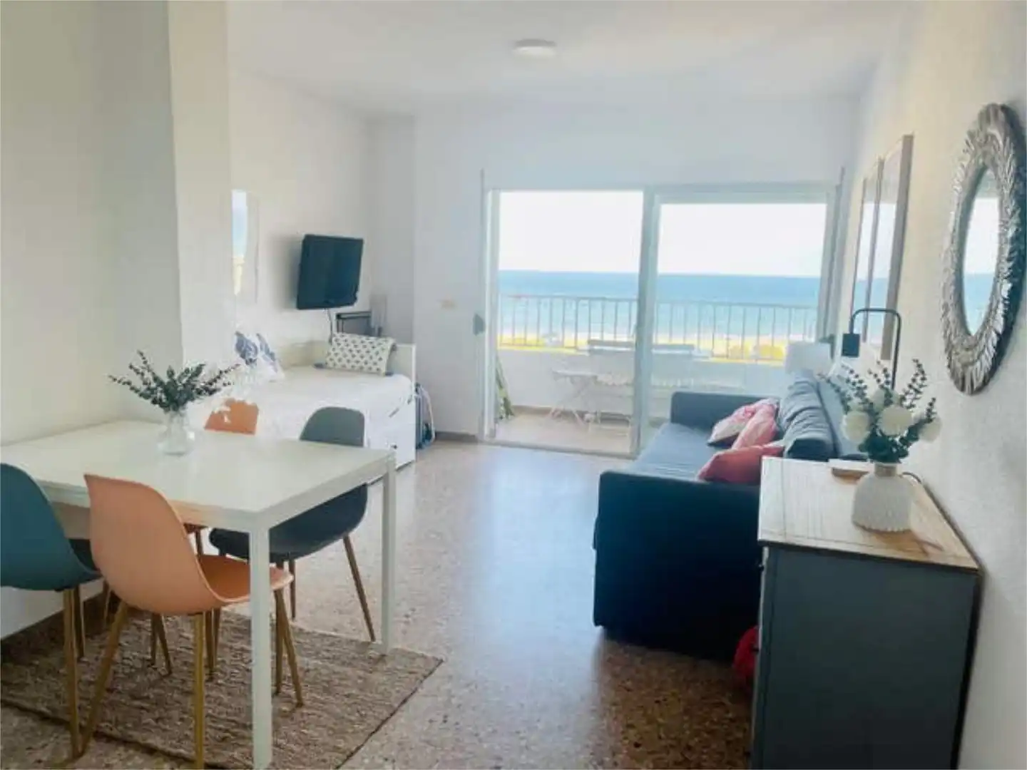 Apartments for rent in Platja de la Pobla de Farnals Bedroom of Apartments for rent in La Pobla de Farnals with Private garden, Terrace and Swimming Pool