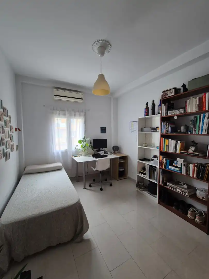 Room in Calle Castillo de Alcala de Guadaira, 6, Bami - La Estrella