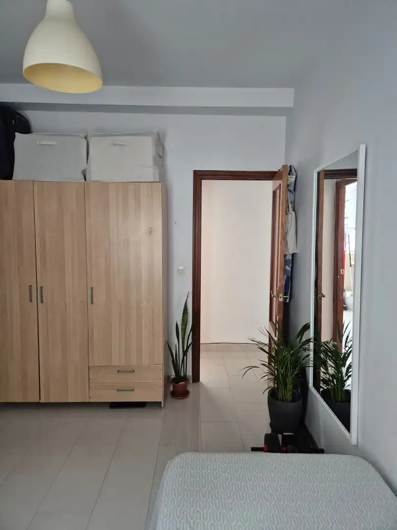 Room in Calle Castillo de Alcala de Guadaira, 6, Bami - La Estrella
