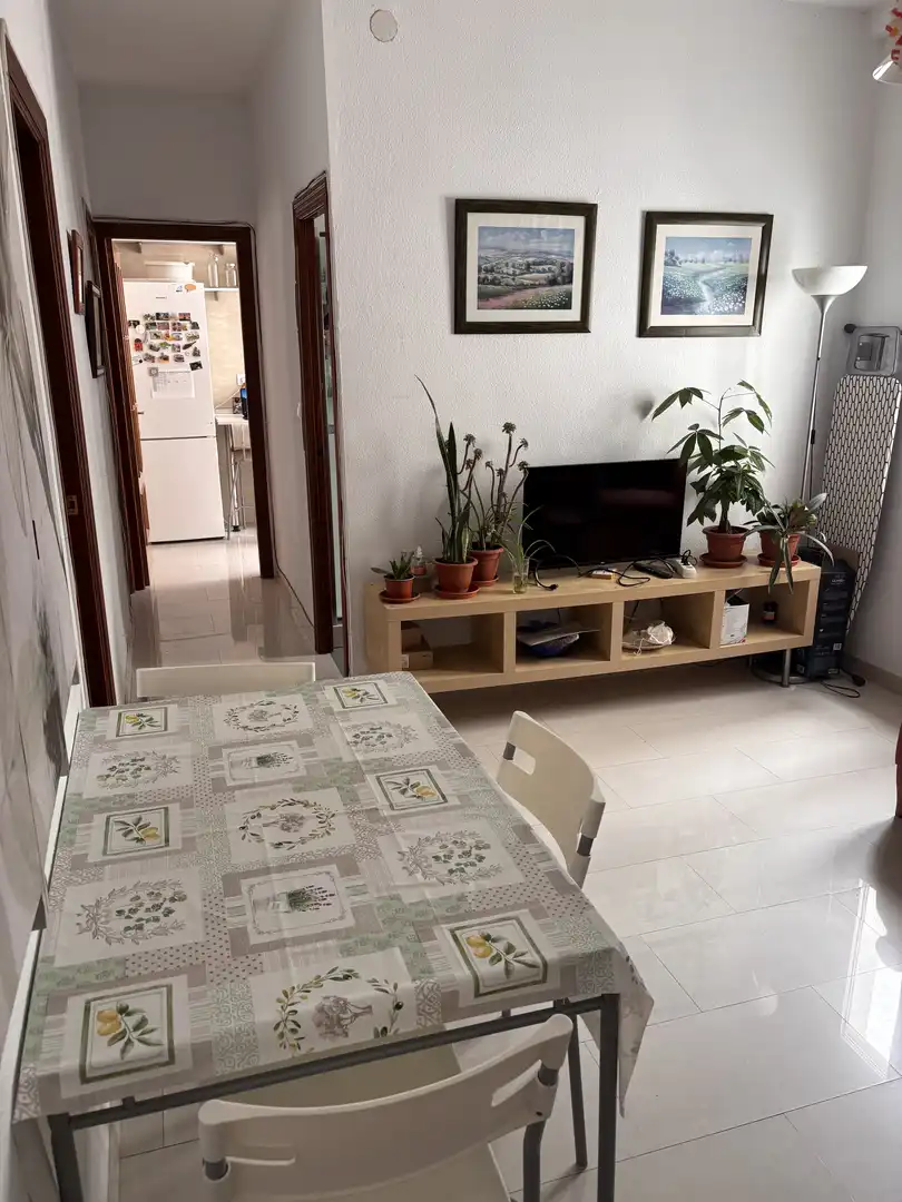 Room in Calle Castillo de Alcala de Guadaira, 6, Bami - La Estrella