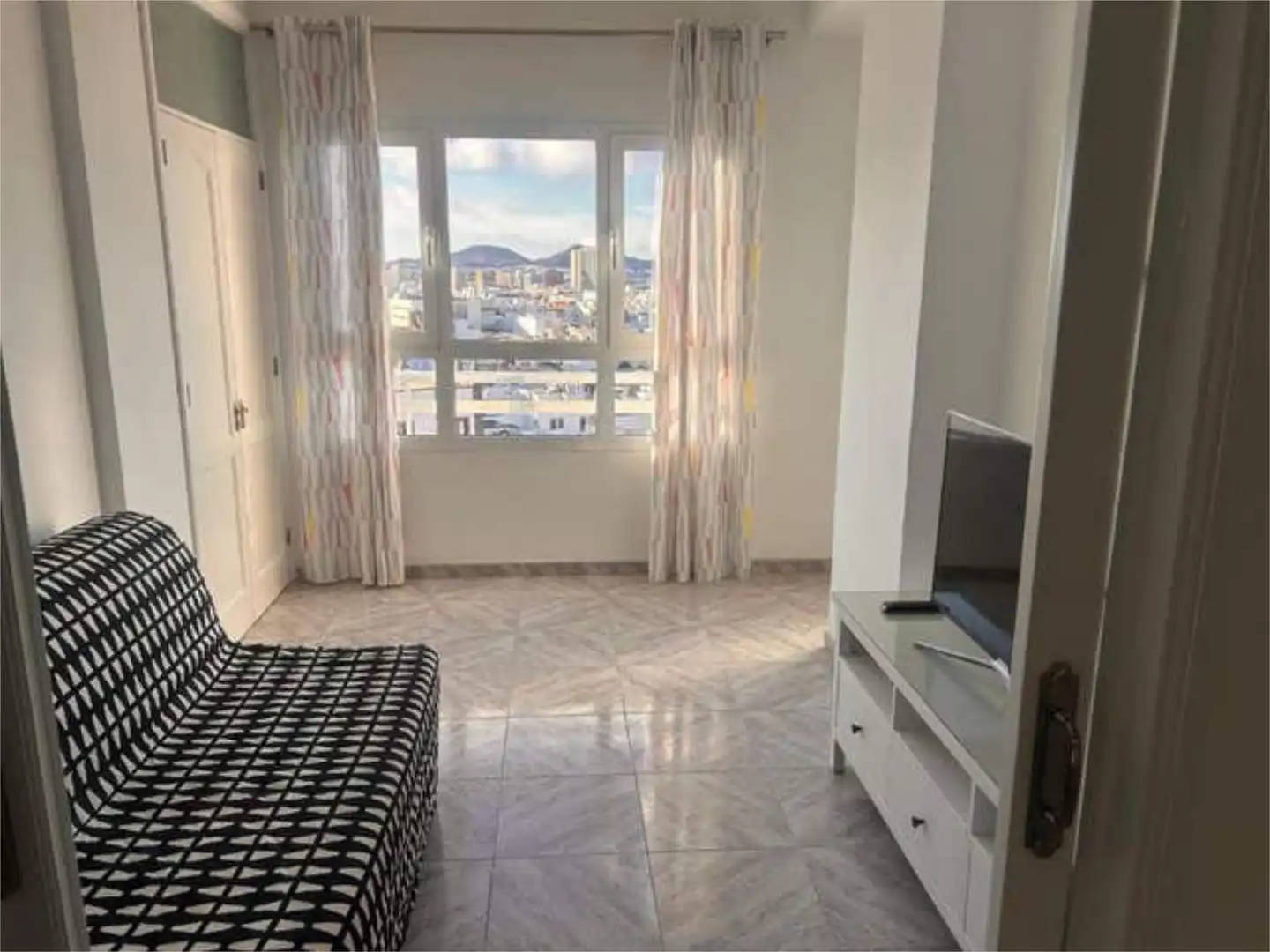 Habitación de Piso de alquiler en Las Palmas de Gran Canaria con Amueblado