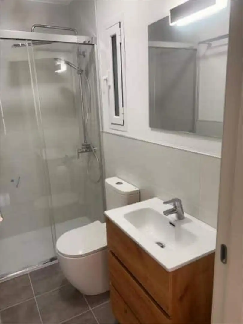 Baño de Piso de alquiler en Las Palmas de Gran Canaria con Amueblado