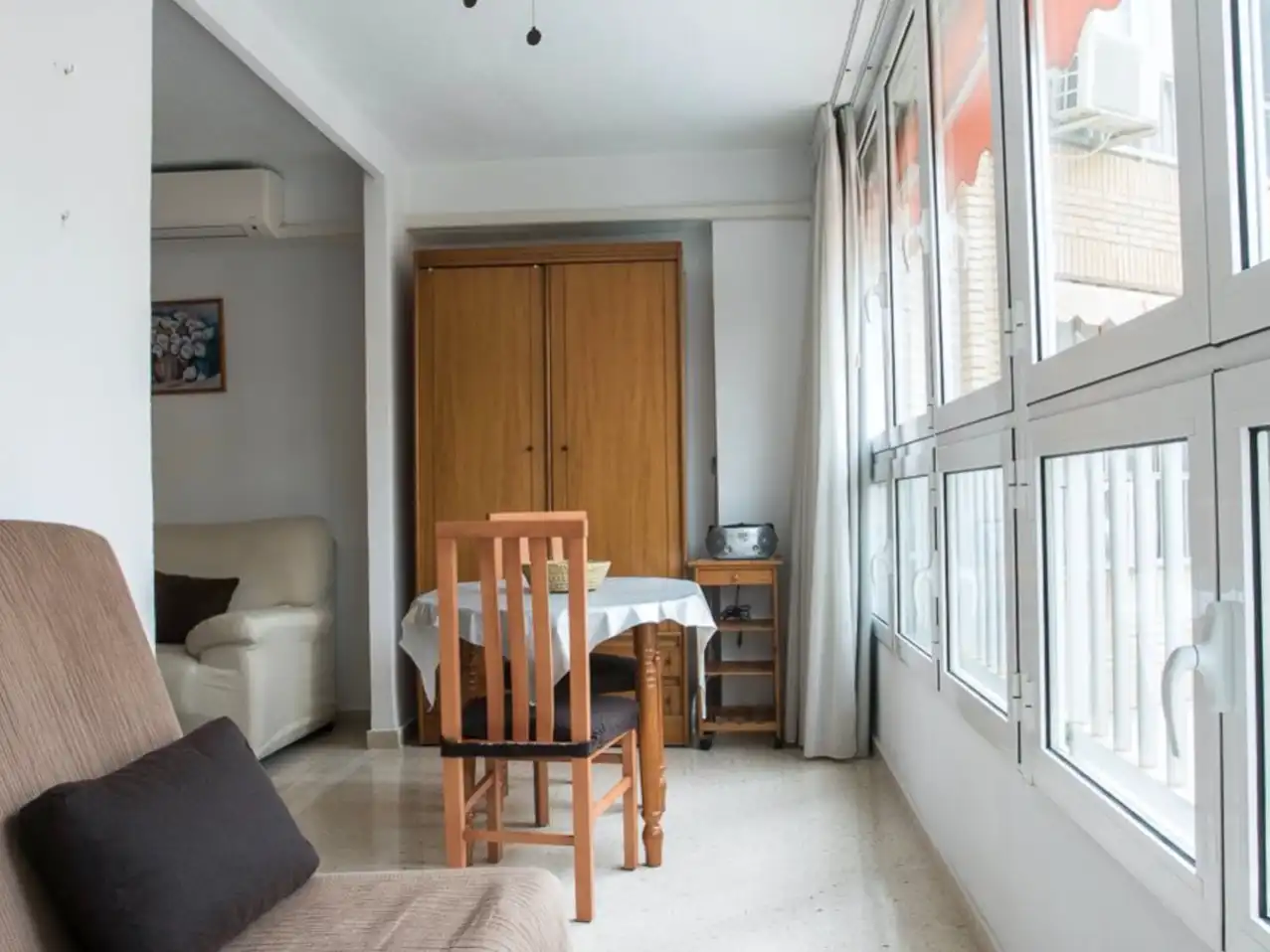 Wohnung zur Miete in Calle Lepanto, 1, Levante Alto Schlafzimmer von Wohnung zur Miete in Benidorm mit Klimaanlage, Terrasse und Schwimmbad