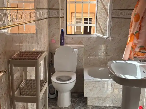 Piso de alquiler en Calle Enrique Granados, 8, La Reconquista - El Rosario Baño de Piso de alquiler en Algeciras