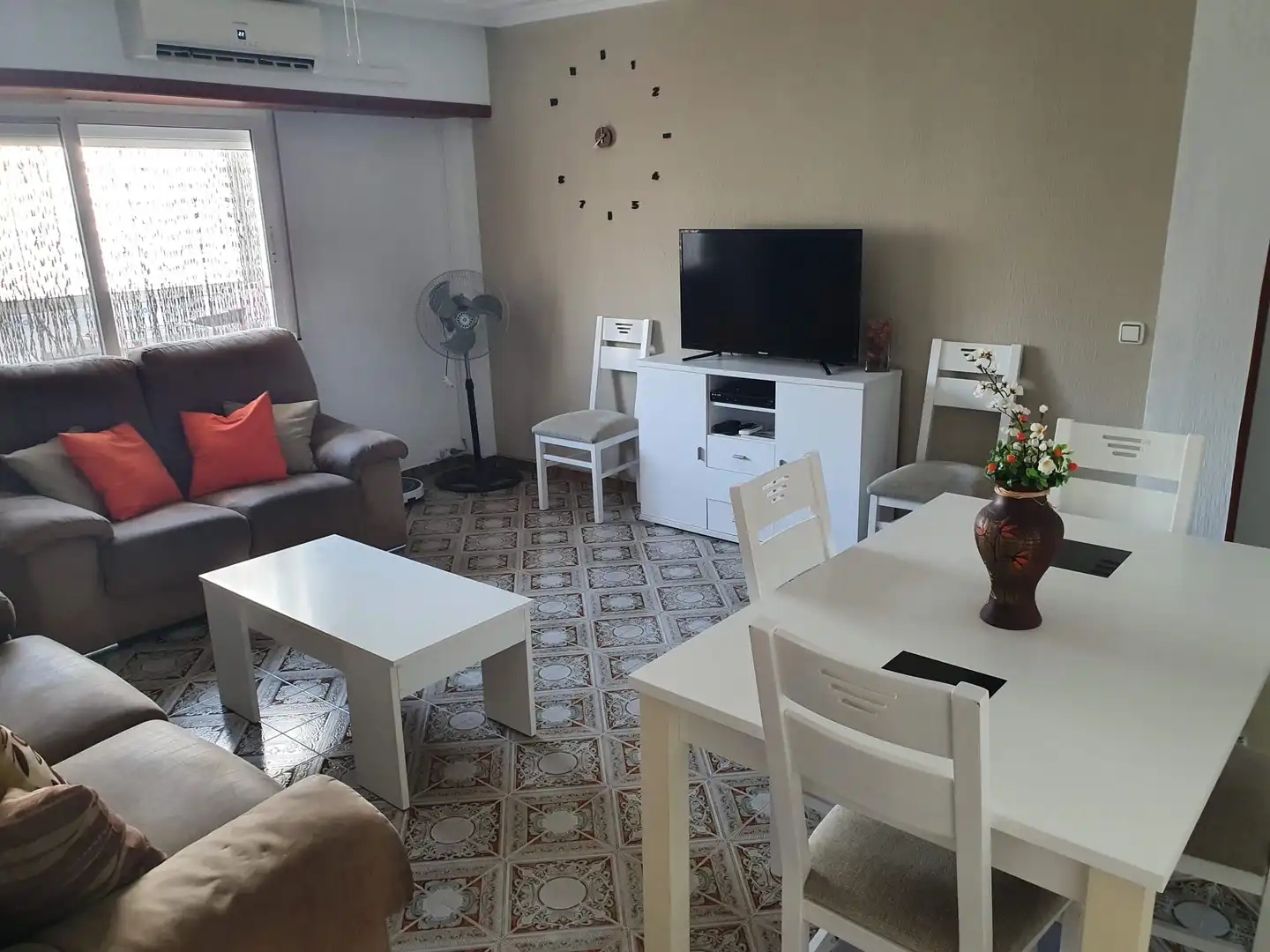 Living room of Flat for rent in San Vicente del Raspeig / Sant Vicent del Raspeig  with Air Conditioner and Furnished