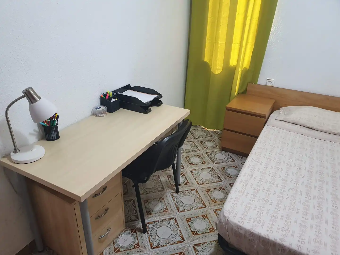 Bedroom of Flat for rent in San Vicente del Raspeig / Sant Vicent del Raspeig  with Air Conditioner and Furnished