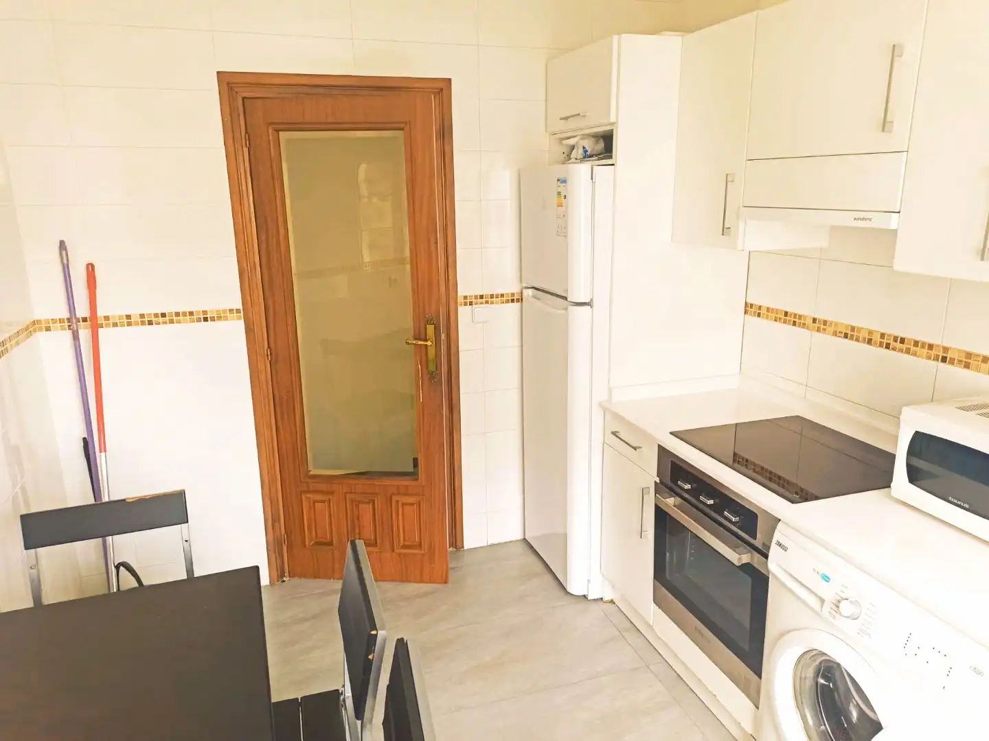 Kitchen of Flat for rent in Vitoria - Gasteiz  with Heating, Parquet flooring and Furnished