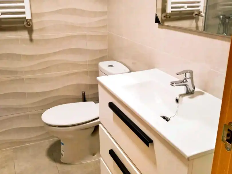 Bathroom of Flat for rent in Vitoria - Gasteiz  with Heating, Parquet flooring and Terrace
