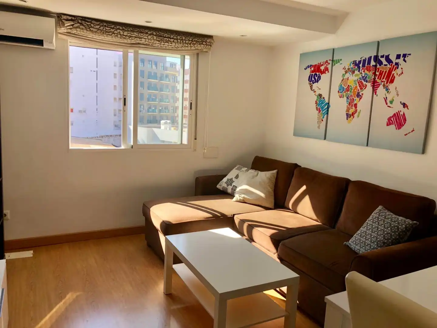Wohnung zur Miete in Carrer de L'escultor Josep Capuz, 10, Mont-Olivet