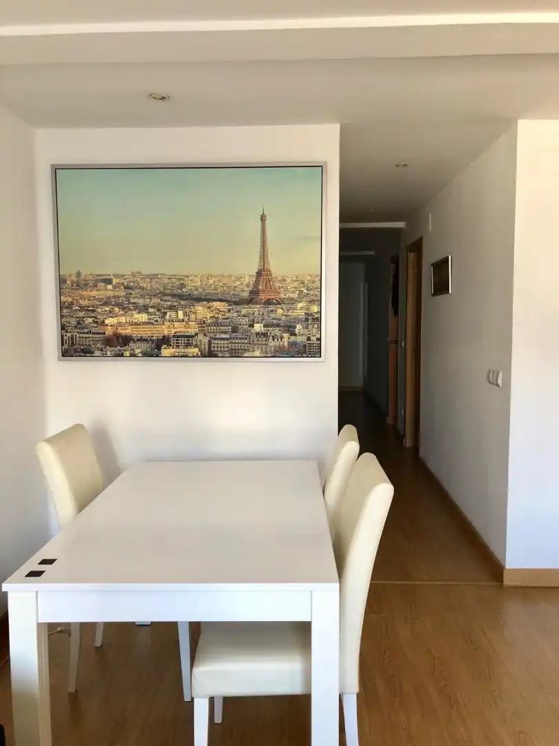 Wohnung zur Miete in Carrer de L'escultor Josep Capuz, 10, Mont-Olivet