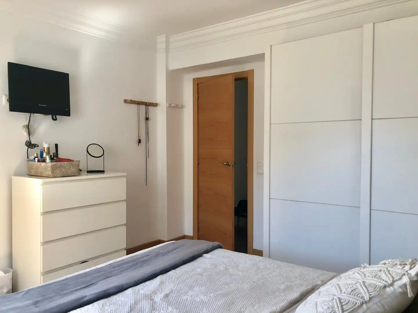 Wohnung zur Miete in Carrer de L'escultor Josep Capuz, 10, Mont-Olivet