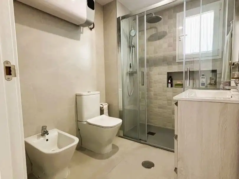Bathroom of Flat for sale in Mijas  with Terrace, Swimming Pool and Balcony