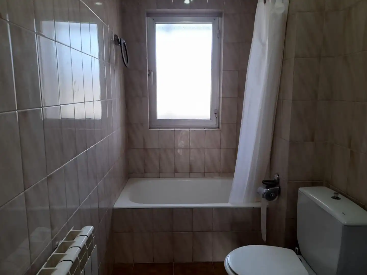 Badezimmer von Wohnung zur Miete in Zamora Capital  mit Heizung, Parkett und Möbliert