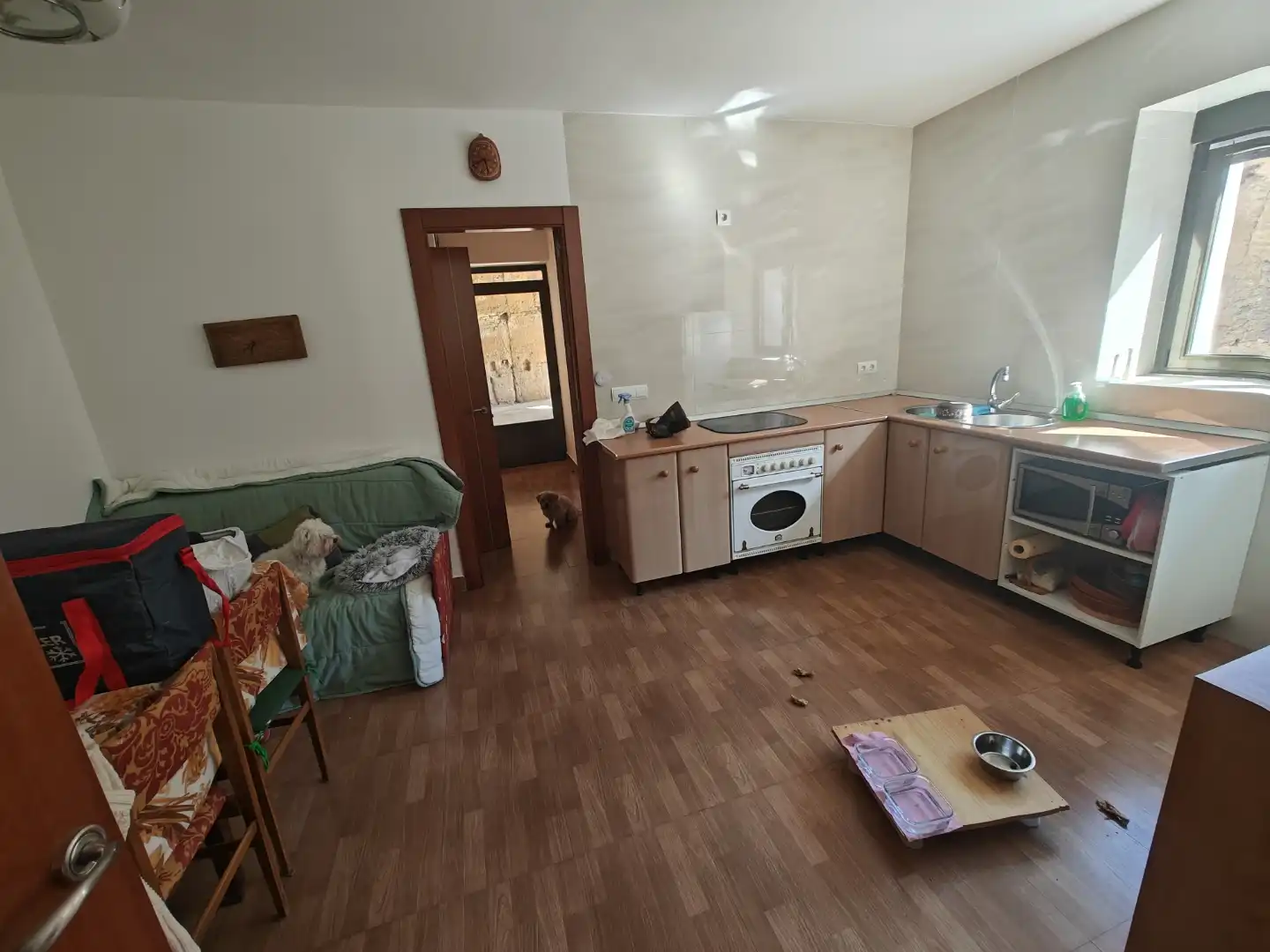 Casa adosada en venta en Calle Merchán, 11, Peleagonzalo Cocina de Casa adosada en venta en Peleagonzalo con Amueblado, Horno y Lavadora